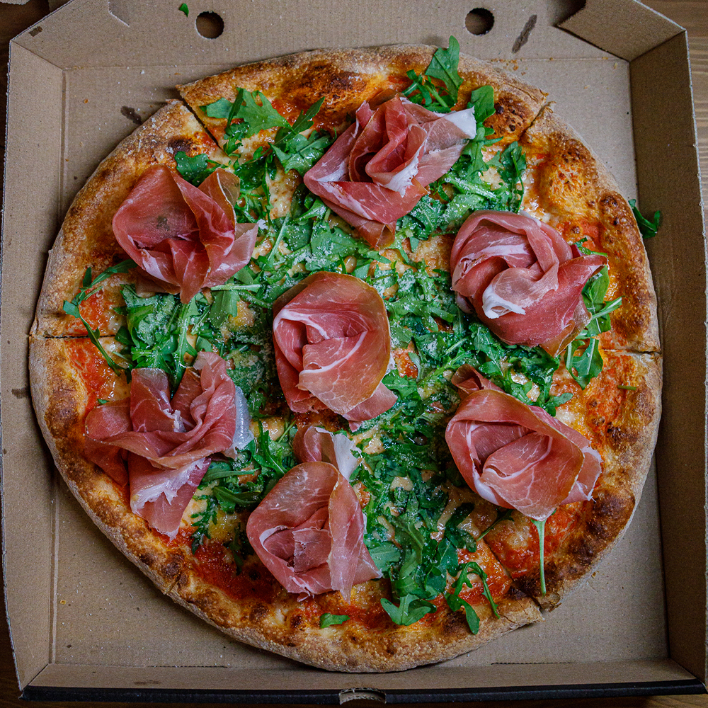 Authentic Italian pizza from Pizzeria Italia